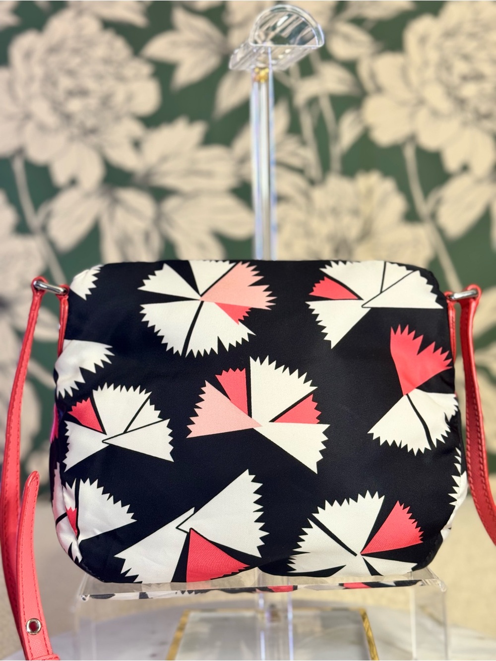 Marc By Marc Jacobs Black, Pink & White Geometric Crossbody - Picture 2 of 9